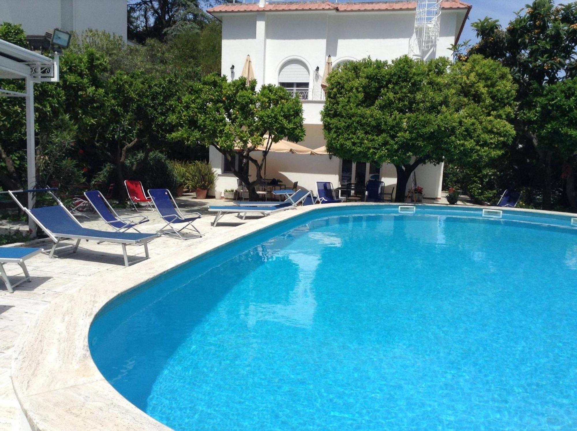 מטה Villa Harmony Sorrento מראה חיצוני תמונה